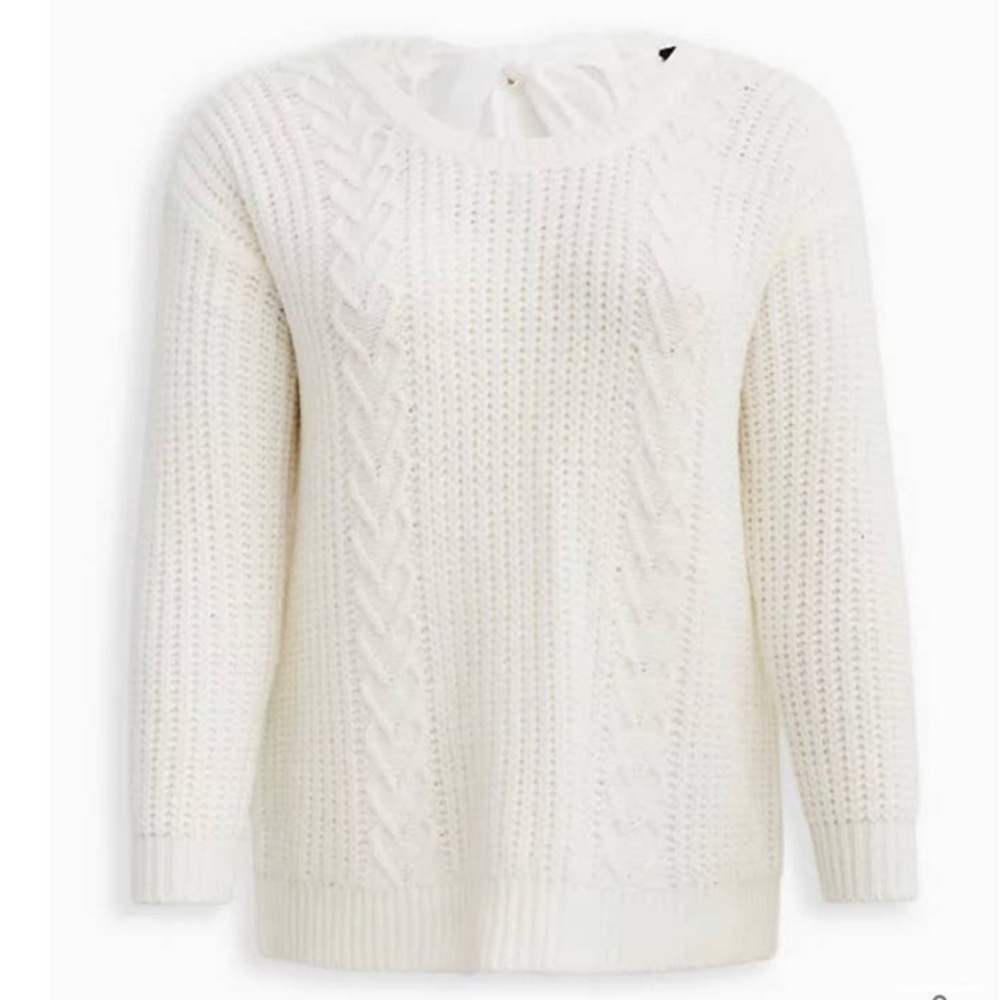 TORRID NWT DROP SHOULDER PULLOVER SWEATER - CABLE HEART- OFF WHITE - Picture 1 of 4
